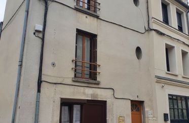 Building in Meaux (77100) of 90 m²