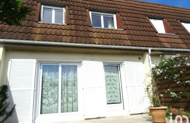 Town house 5 rooms of 88 m² in Bondoufle (91070)