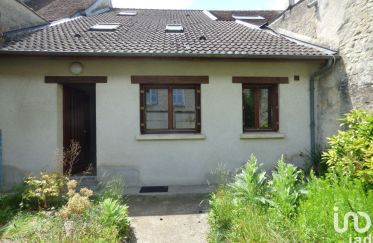 House 4 rooms of 71 m² in MORET-SUR-LOING (77250)