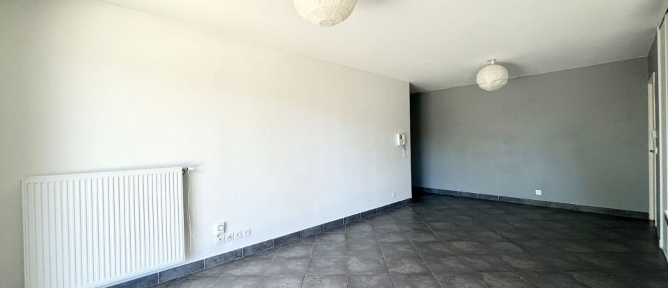 Appartement 3 pièces de 65 m² à Claix (38640)