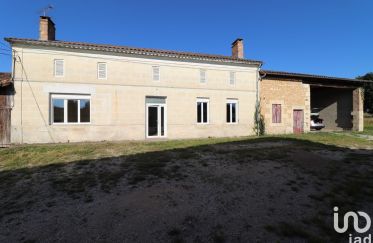 House 3 rooms of 82 m² in Montlieu-la-Garde (17210)
