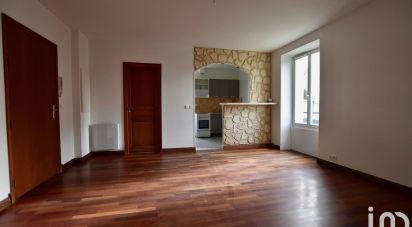 Apartment 2 rooms of 53 m² in Dannemois (91490)