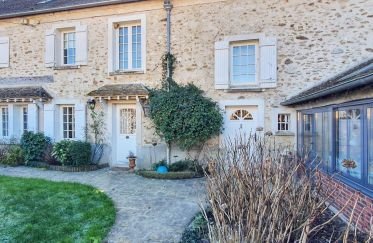 House 7 rooms of 216 m² in Crécy-la-Chapelle (77580)