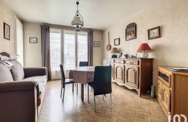 Apartment 3 rooms of 55 m² in Melun (77000)