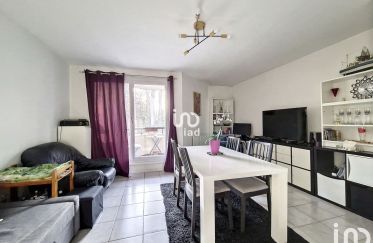 Apartment 4 rooms of 80 m² in Évry (91000)