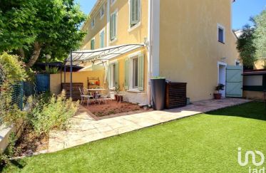 House 4 rooms of 72 m² in Sanary-sur-Mer (83110)