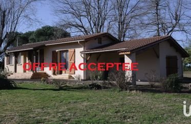 House 3 rooms of 64 m² in Eauze (32800)