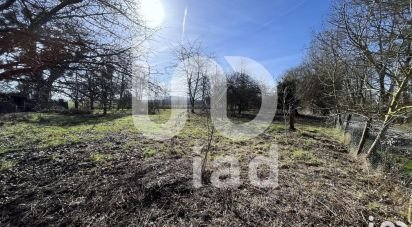 Land of 2,000 m² in Bellot (77510)