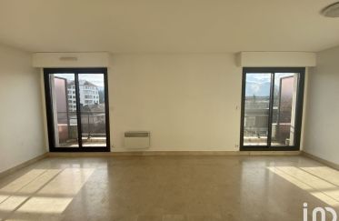 Apartment 1 room of 44 m² in Annecy (74000)