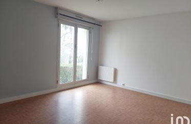 Apartment 2 rooms of 52 m² in Melun (77000)