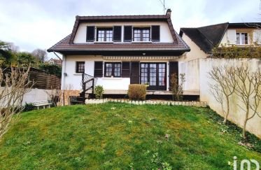 House 6 rooms of 125 m² in Chennevières-sur-Marne (94430)