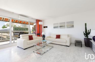 Appartement 3 pièces de 72 m² à Antibes (06600)