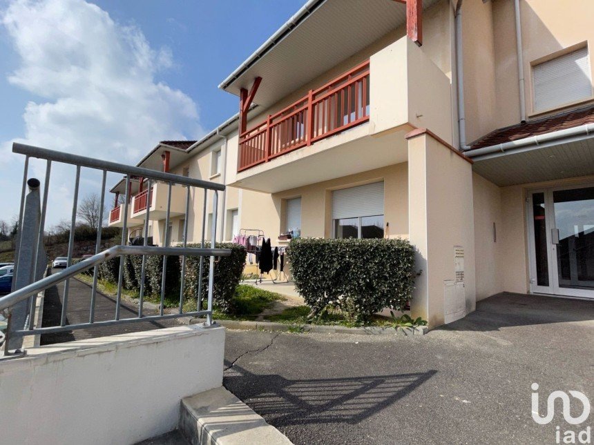 Appartement 2 pièces de 46 m² à Orthez (64300)