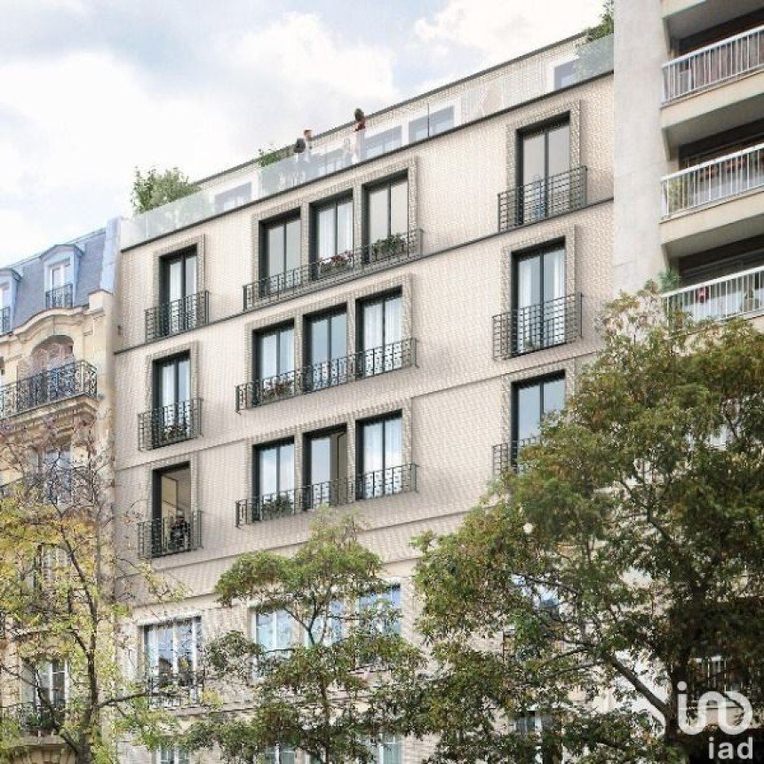 Appartement 5 pièces de 93 m² à Paris (75011)