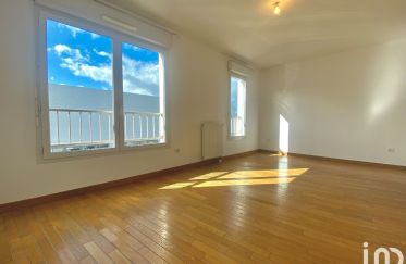 Appartement 2 pièces de 45 m² à Vélizy-Villacoublay (78140)