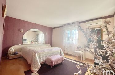 Apartment 4 rooms of 180 m² in Lambres-lez-Douai (59552)
