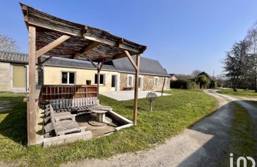 Country house 4 rooms of 105 m² in Daon (53200)