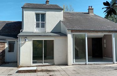 House 4 rooms of 122 m² in Saint-Laurent-Nouan (41220)