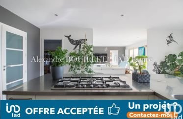Traditional house 4 rooms of 165 m² in La Chapelle-Aubareil (24290)