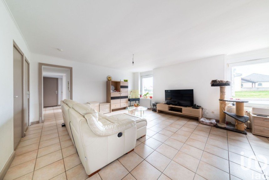 Appartement 5 pièces de 100 m² à Audun-le-Roman (54560)