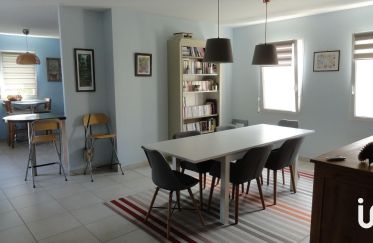 House 6 rooms of 140 m² in Mouilleron-le-Captif (85000)