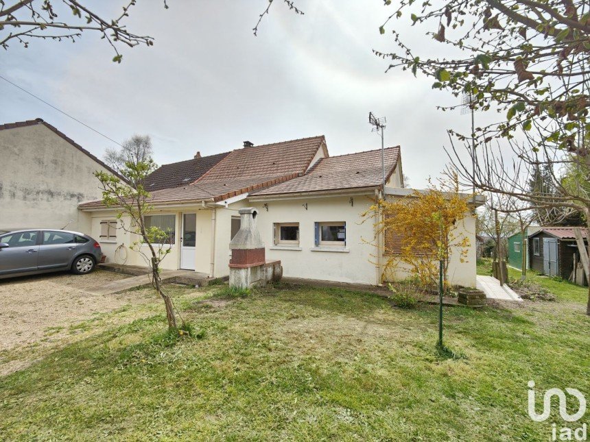 Maison 4 pièces de 109 m² à Saint-Pierre-de-Frugie (24450)