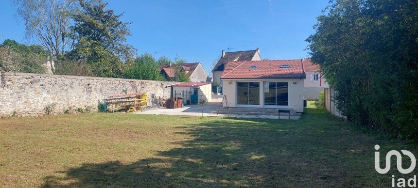 Maison 3 pièces de 75 m² à Claye-Souilly (77410)