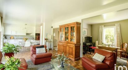 Maison 8 pièces de 135 m² à Sucy-en-Brie (94370)