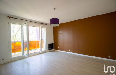 Apartment 2 rooms of 52 m² in Sucy-en-Brie (94370)