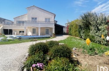 House 6 rooms of 130 m² in Meschers-sur-Gironde (17132)