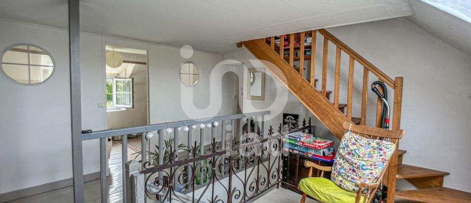 Maison 8 pièces de 180 m² à Lumigny-Nesles-Ormeaux (77540)