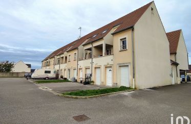 Appartement 3 pièces de 65 m² à Le Plessis-Belleville (60330)