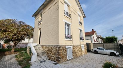 House 5 rooms of 123 m² in Villemomble (93250)