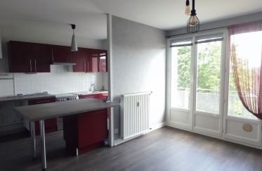 Apartment 3 rooms of 57 m² in Yzeure (03400)
