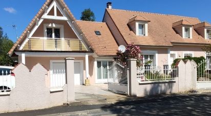 House 8 rooms of 226 m² in Saint-Pathus (77178)