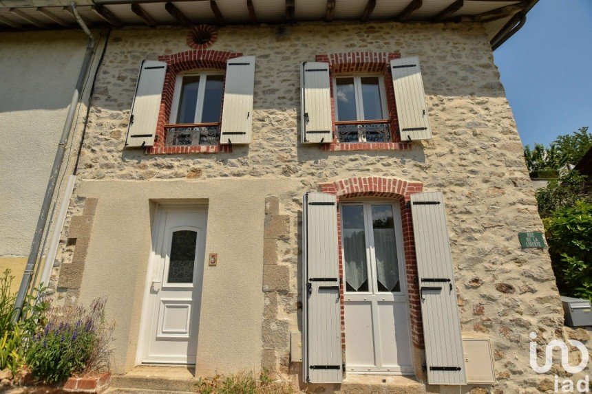 Maison 3 pièces de 60 m² à Saint-Priest-Taurion (87480)