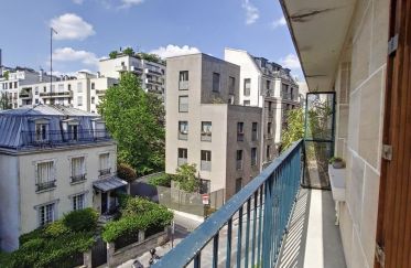 Appartement 3 pièces de 73 m² à Paris (75020)