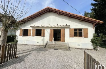Maison 4 pièces de 90 m² à Sainte-Terre (33350)
