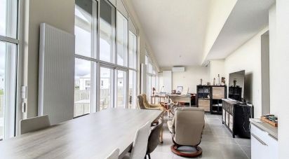 Appartement 4 pièces de 85 m² à Villenave-d'Ornon (33140)