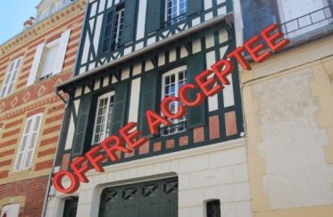Maison 7 pièces de 215 m² à Trouville-sur-Mer (14360)