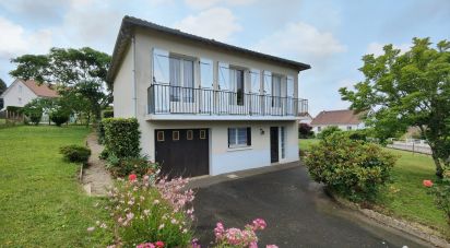 House 4 rooms of 82 m² in Saint-Yrieix-la-Perche (87500)