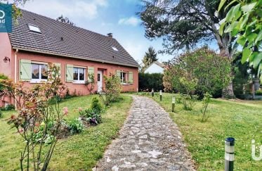 House 7 rooms of 137 m² in Boutigny-sur-Essonne (91820)