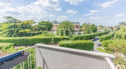 Apartment 3 rooms of 69 m² in Maisons-Laffitte (78600)