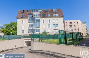Apartment 3 rooms of 67 m² in Viry-Châtillon (91170)