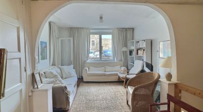 House 8 rooms of 160 m² in Peyrolles-en-Provence (13860)