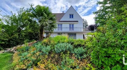House 6 rooms of 135 m² in Villevallier (89330)