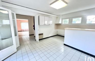 Appartement 4 pièces de 80 m² à Peyrehorade (40300)