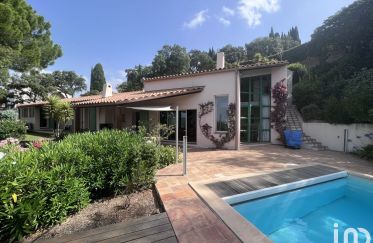 House 5 rooms of 150 m² in La Londe-les-Maures (83250)