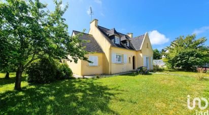 House 6 rooms of 125 m² in Gouesnach (29950)