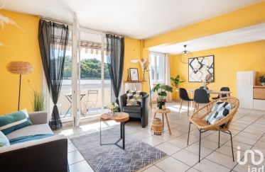 Appartement 5 pièces de 89 m² à Chambéry (73000)